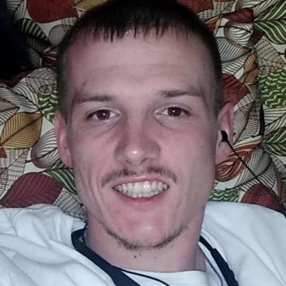 Meet your Posher, Dylan - Picture 1 of 1